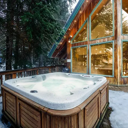 Kelly'S Chalet Girdwood Exterior photo