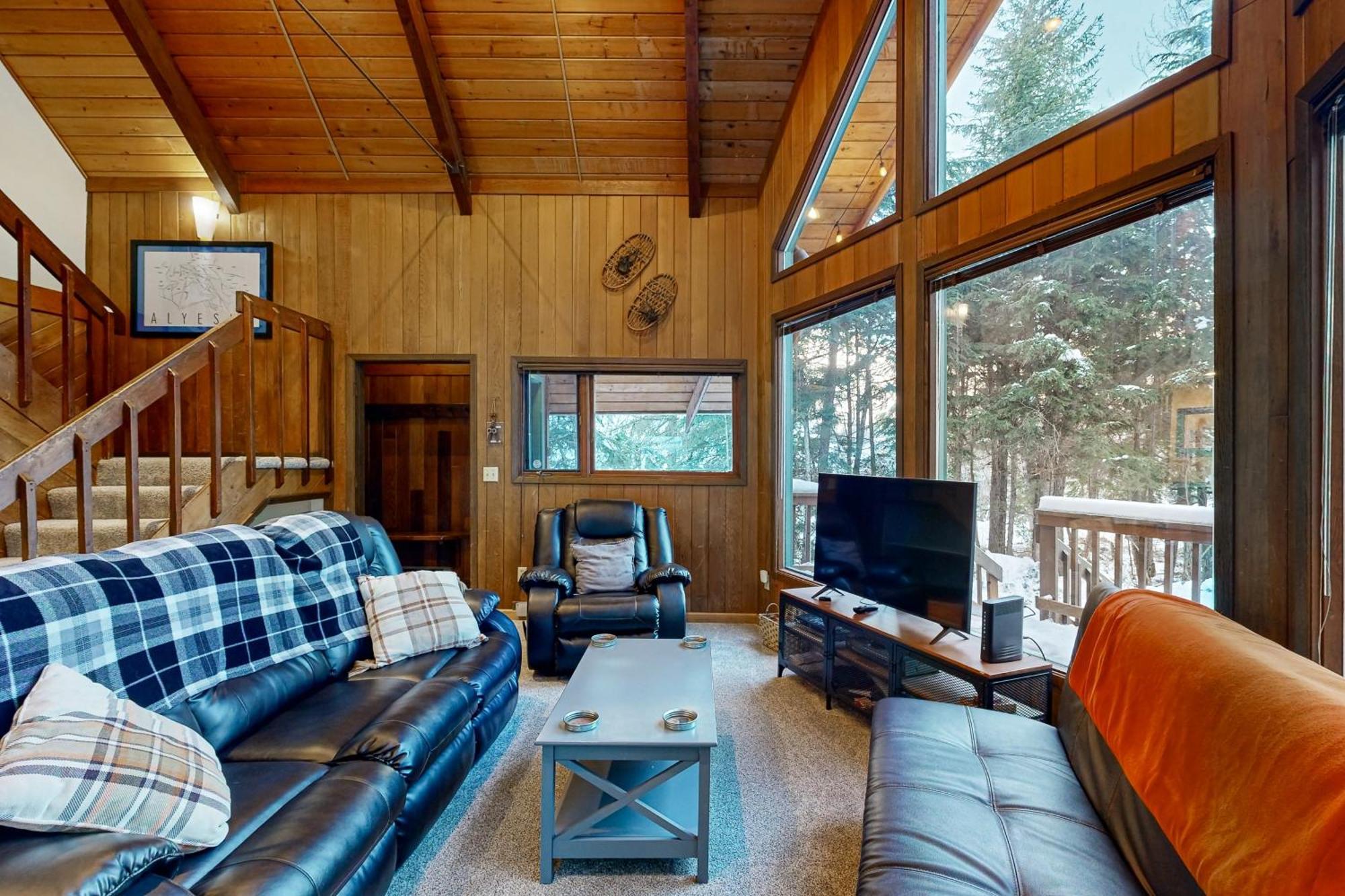 Kelly's * Girdwood
